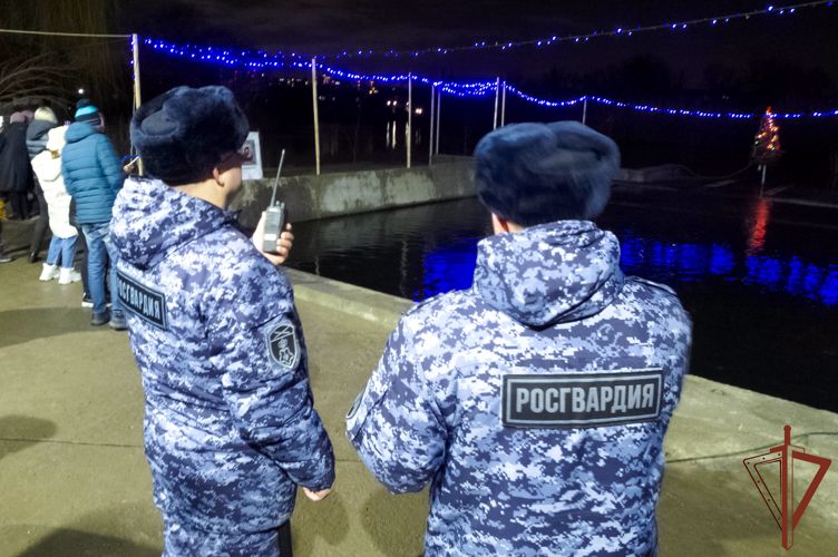 Правопорядок во время празднования Крещения Господня обеспечила Росгвардия на Юге России